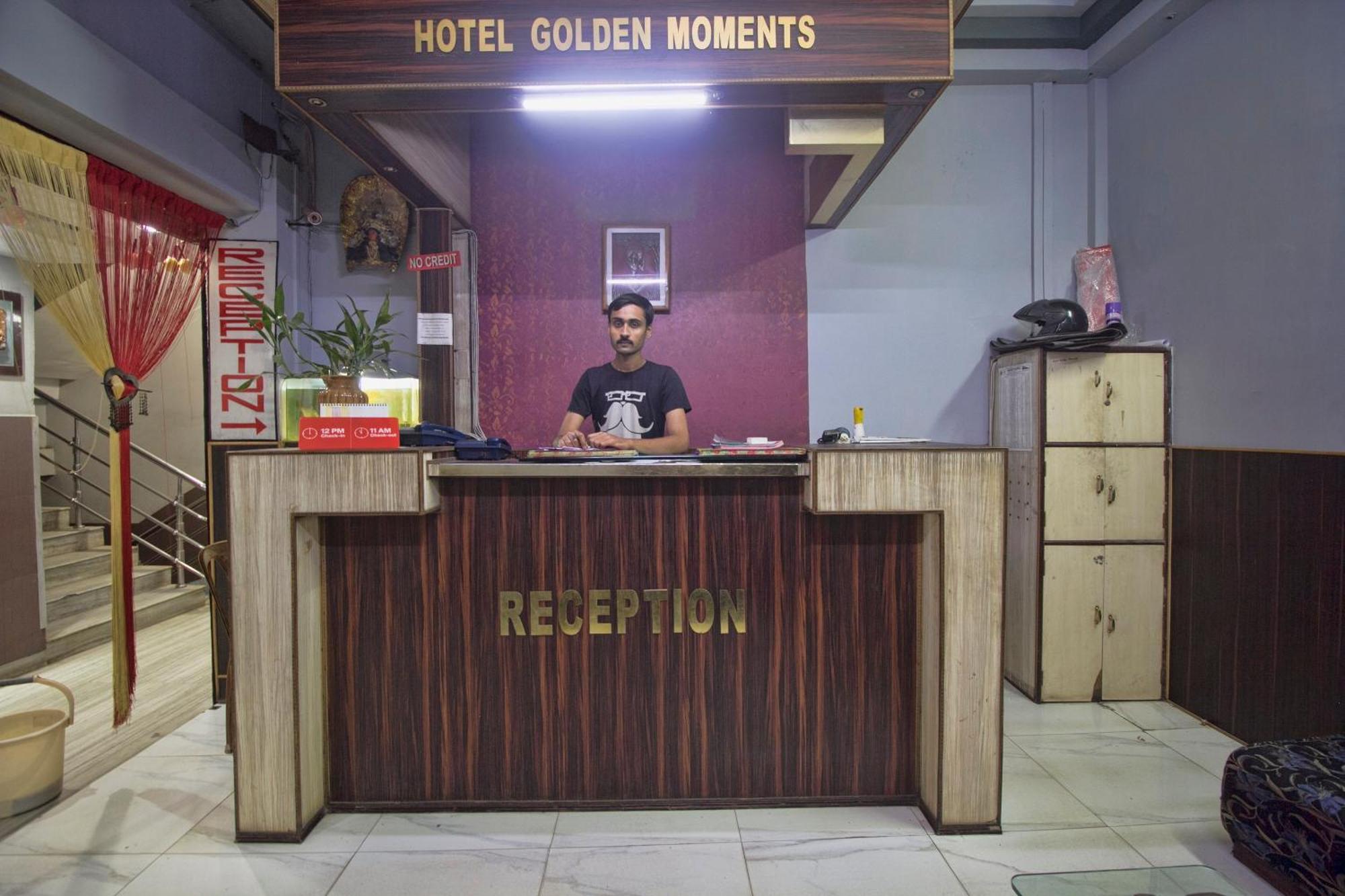 OYO 16041 Hotel Golden Moments Shiliguri Exterior foto